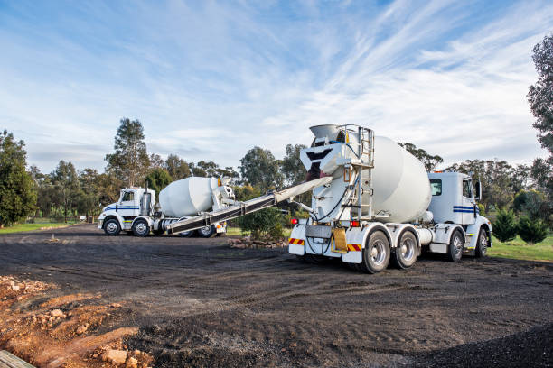 Best Concrete Retaining Walls in Cactus, TX
